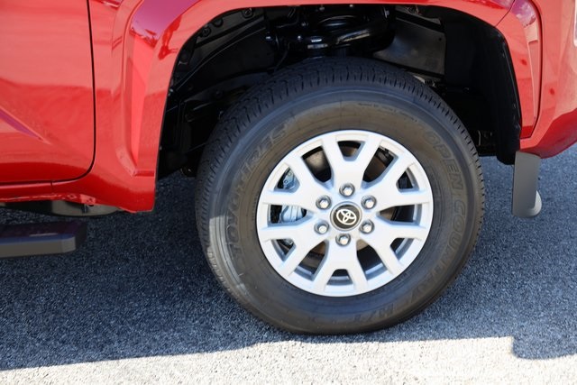 2025 Toyota Tacoma SR5 - 8