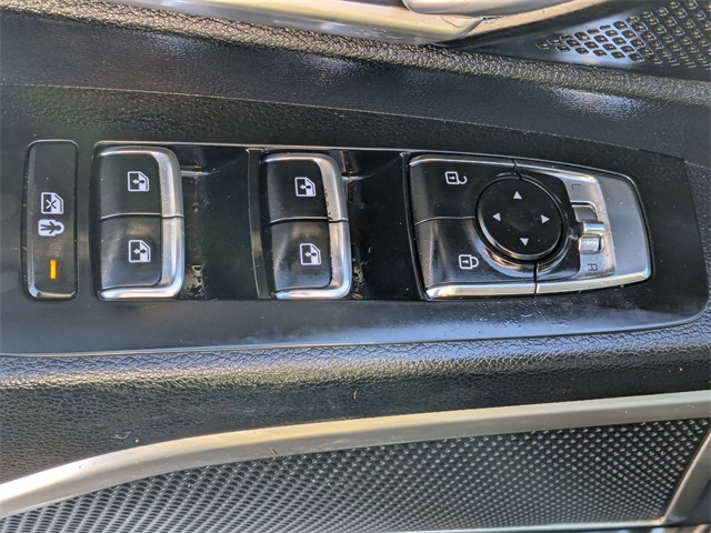 2022 Kia Telluride LX - 11