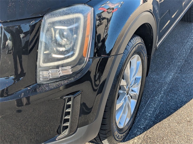 2022 Kia Telluride LX - 8
