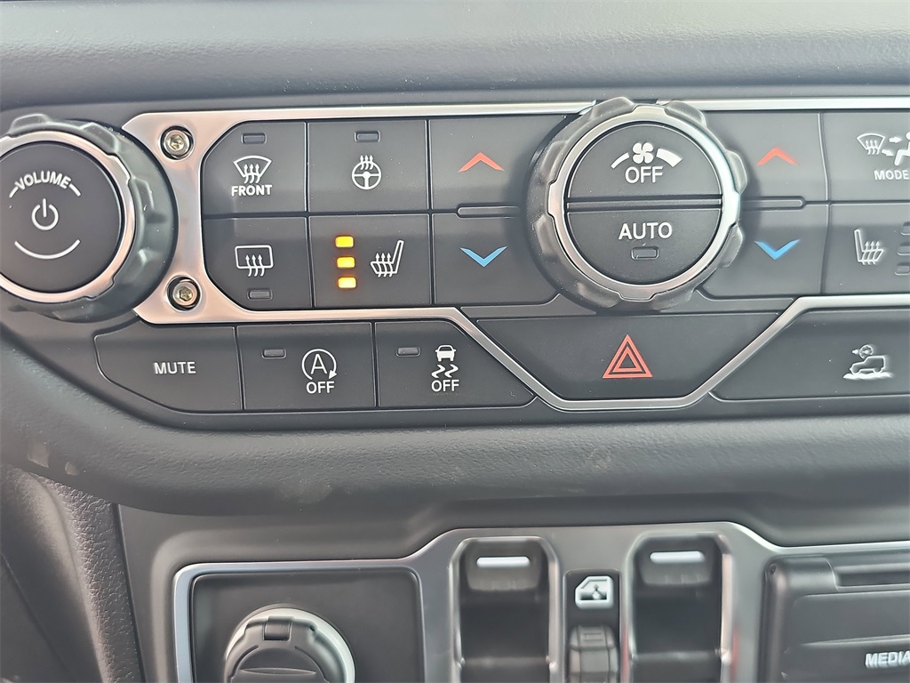 2025 Jeep Gladiator Sport - 11