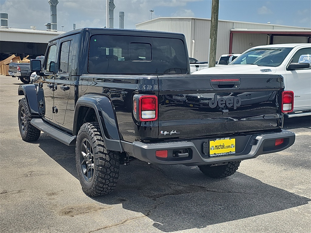 2025 Jeep Gladiator Sport - 3