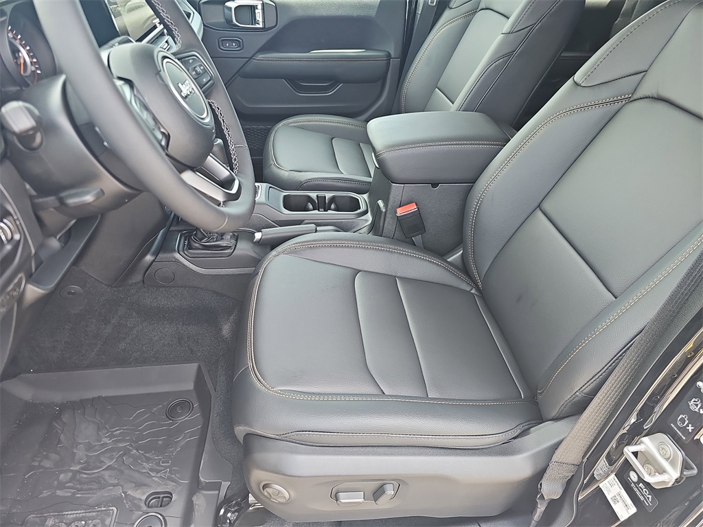 2025 Jeep Gladiator Sport - 6