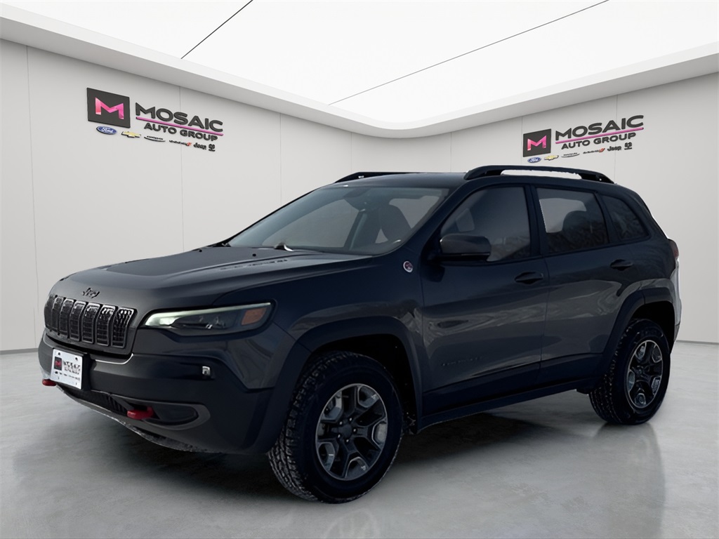 Used 2019 Jeep Cherokee Trailhawk with VIN 1C4PJMBX0KD483630 for sale in Zumbrota, Minnesota