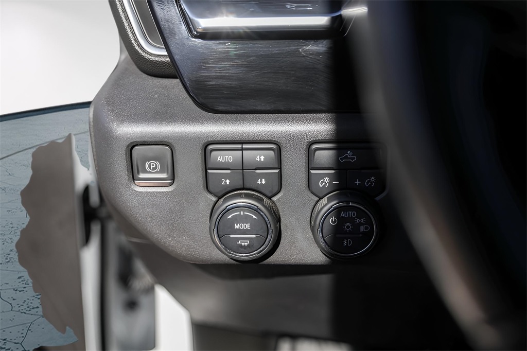 Used Car 2023 Chevrolet Silverado 1500  Lt Trail Boss For Sale Under $50,000 In Austin, Texas