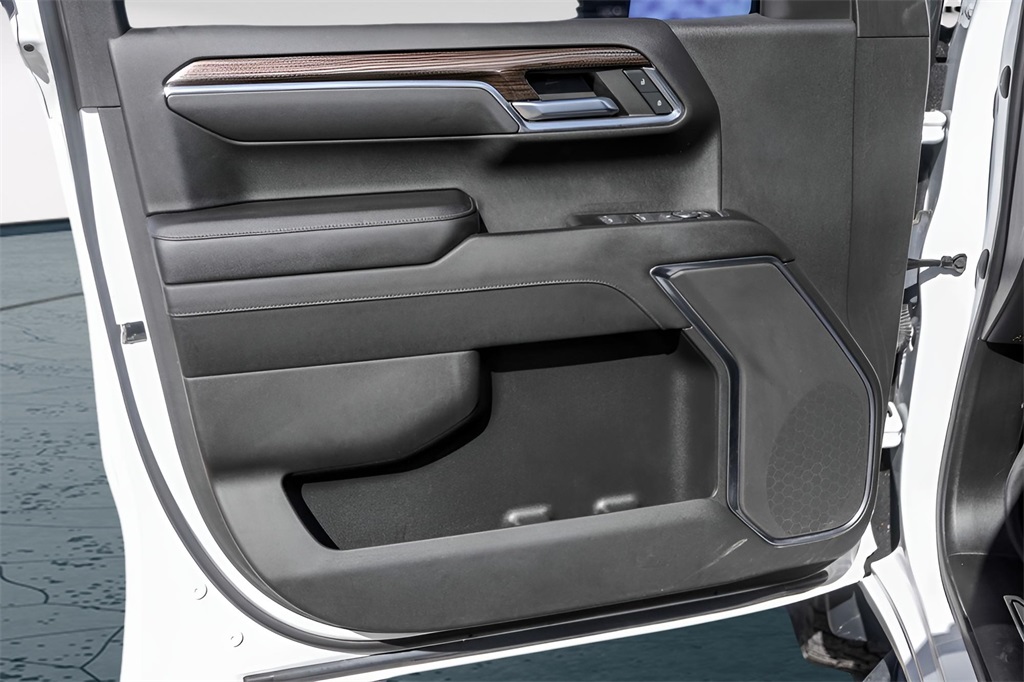 Used Car 2023 Chevrolet Silverado 1500  Lt Trail Boss For Sale Under $50,000 In Austin, Texas