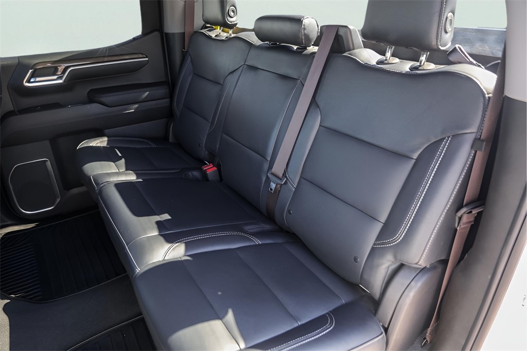 Used Car 2023 Chevrolet Silverado 1500  Lt Trail Boss For Sale Under $50,000 In Austin, Texas