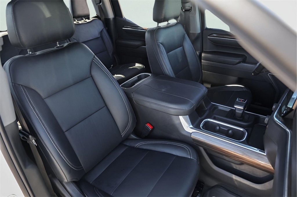 Used Car 2023 Chevrolet Silverado 1500  Lt Trail Boss For Sale Under $50,000 In Austin, Texas