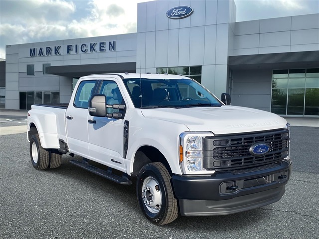 2026 Ford F-350 Super Duty XL Crew Cab LB DRW 4WD