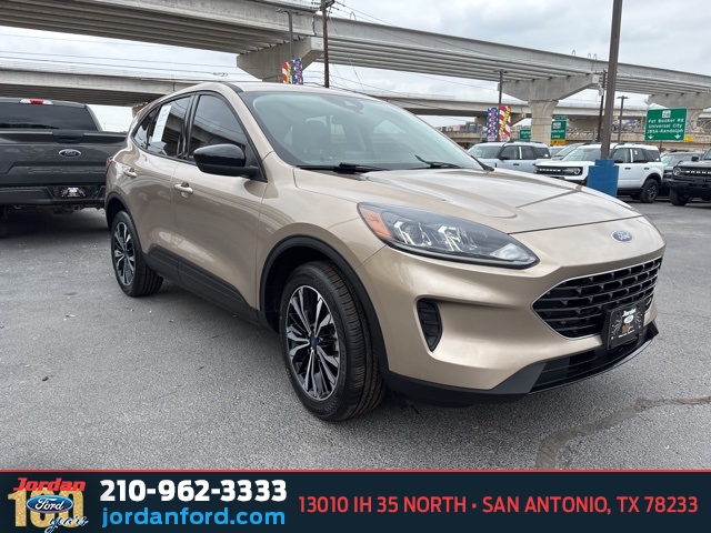 Used Car 2021 Ford Escape  Se For Sale Under $20,000 In San Antonio, Texas