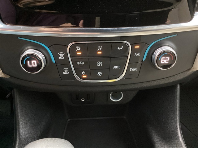 Used Car 2023 Chevrolet Traverse  Ls For Sale Under $25,000 In San Antonio, Texas