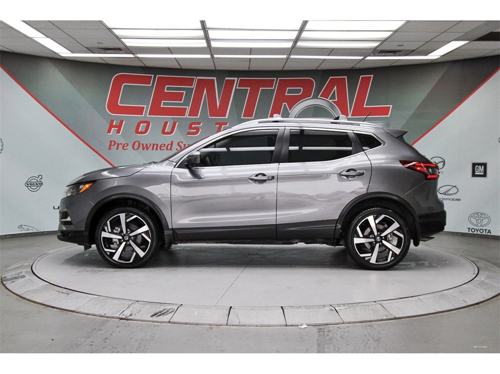 2022 Nissan Rogue Sport SL Gray at DeMontrond Gulf Freeway