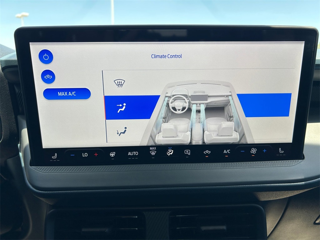 New Car 2025 Ford Maverick  Xlt For Sale Under $40,000 In Floresville, Texas