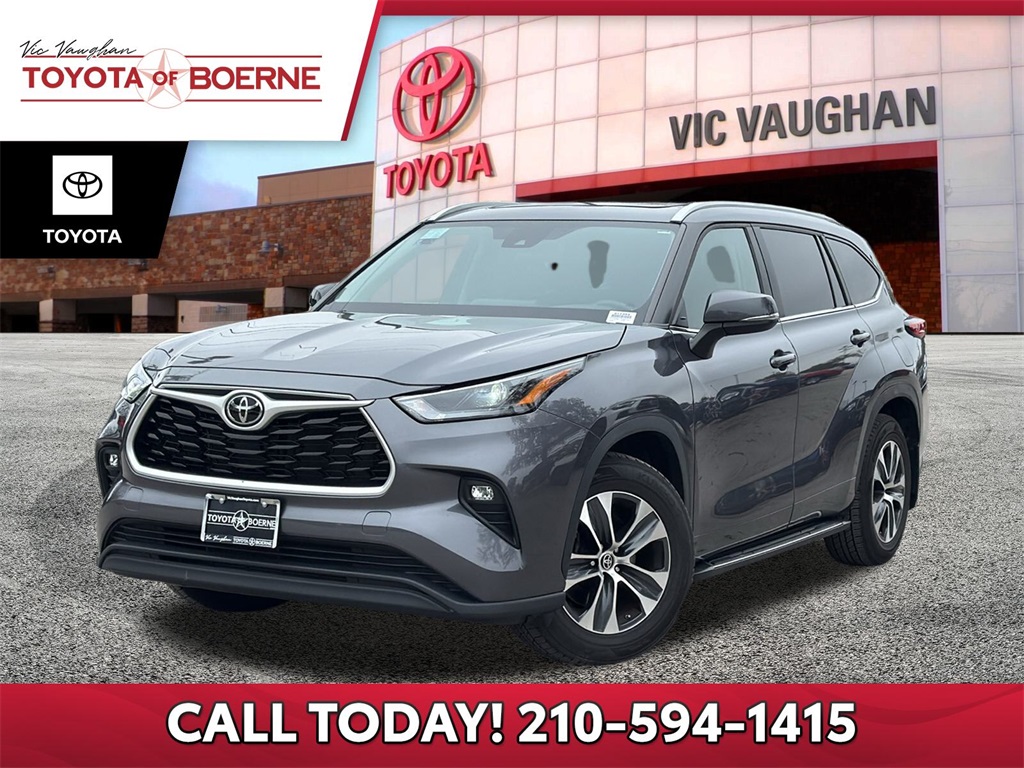 2023 Toyota Highlander XLE FWD