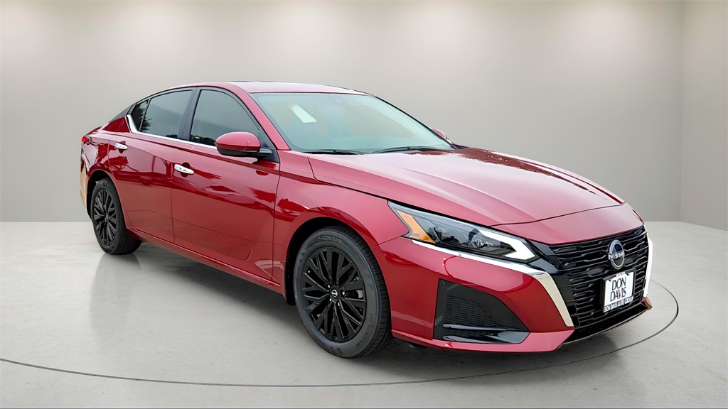 2025 Nissan Altima