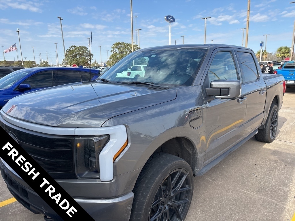 2023 Ford F-150 Lightning Platinum SuperCrew AWD