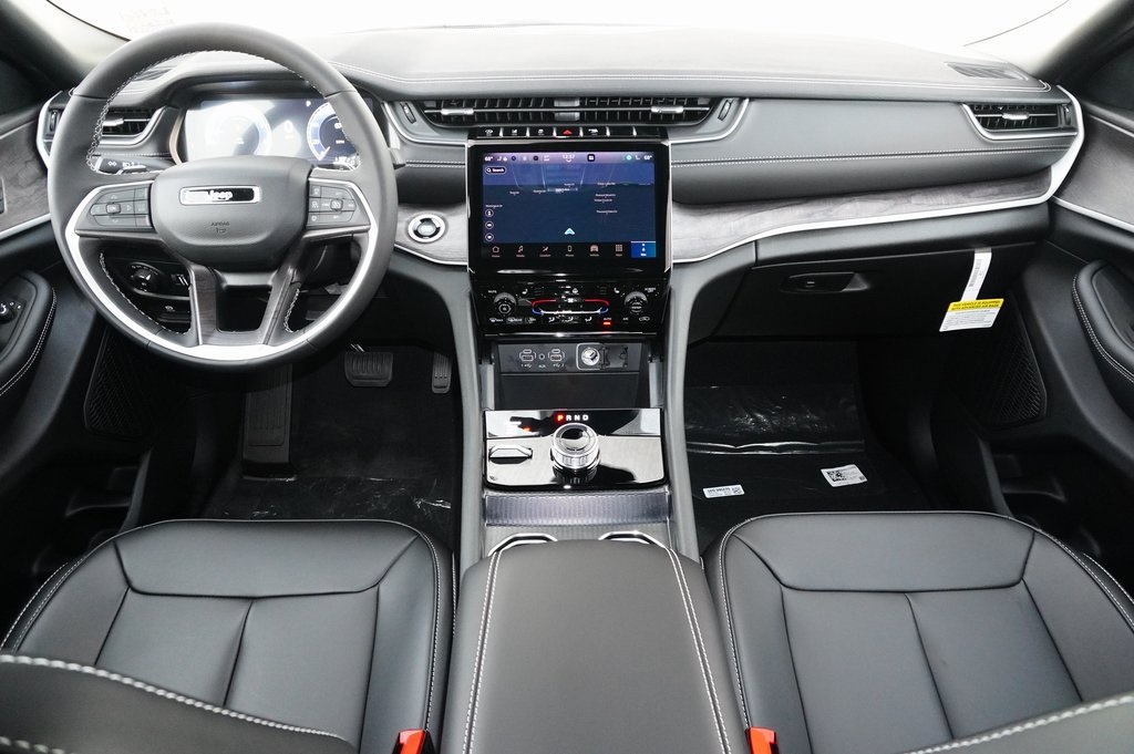 2025 Jeep Grand Cherokee L  Limited In Weatherford, Texas