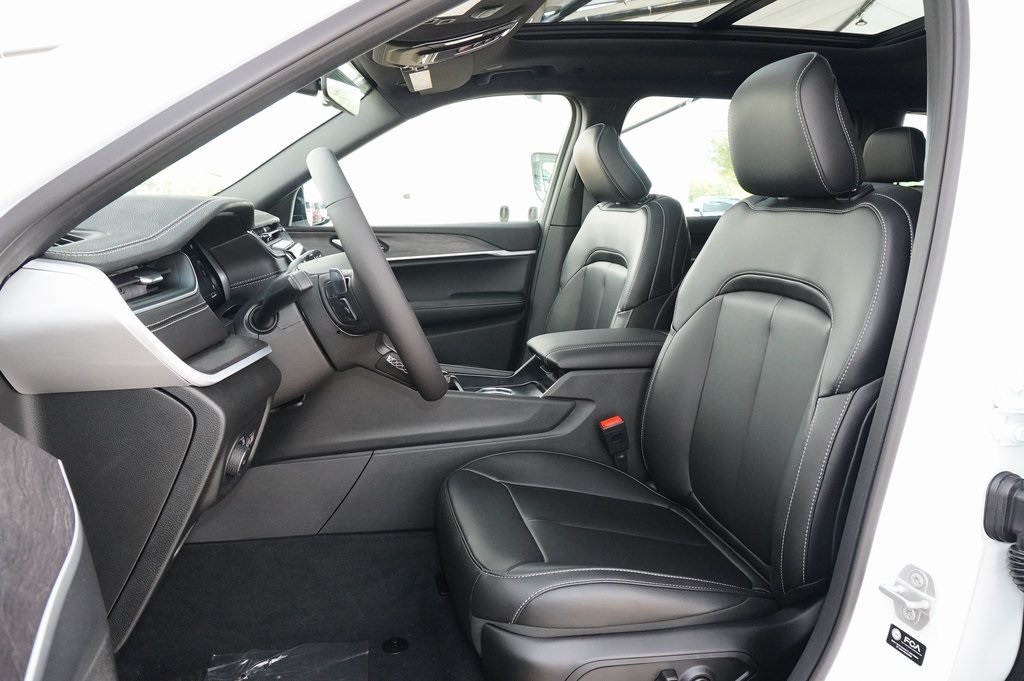2025 Jeep Grand Cherokee L  Limited In Weatherford, Texas