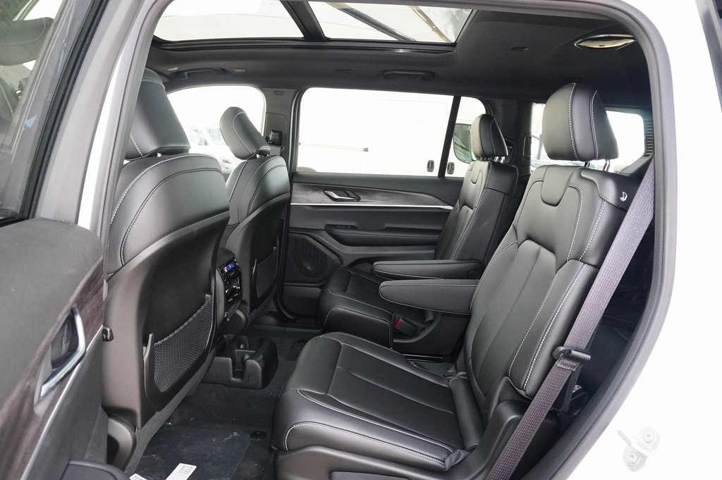 2025 Jeep Grand Cherokee L  Limited In Weatherford, Texas