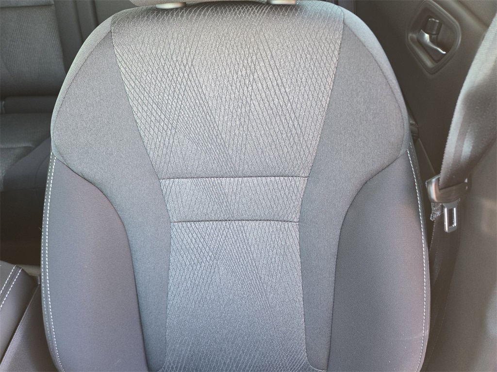 2026 Nissan Rogue SV - 8