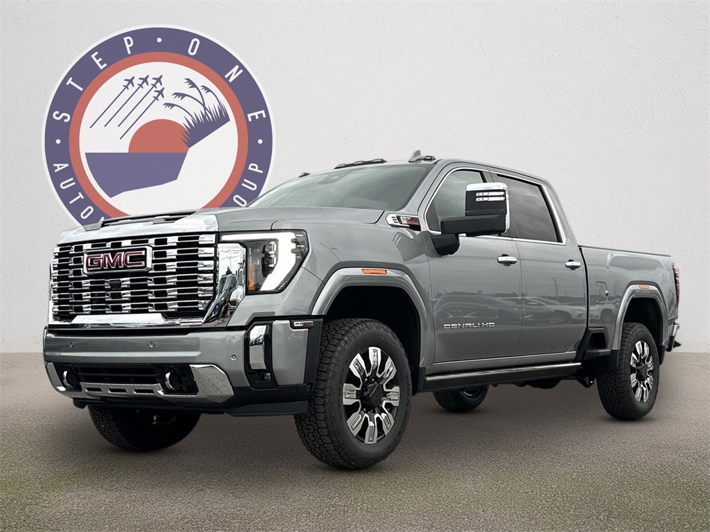 2026 GMC Sierra 2500HD Denali Crew Cab 4WD