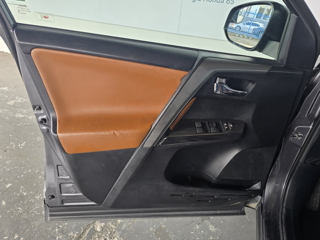 Used Car 2016 Toyota Rav4  Se For Sale Under $20,000 In San Juan, Puerto Rico