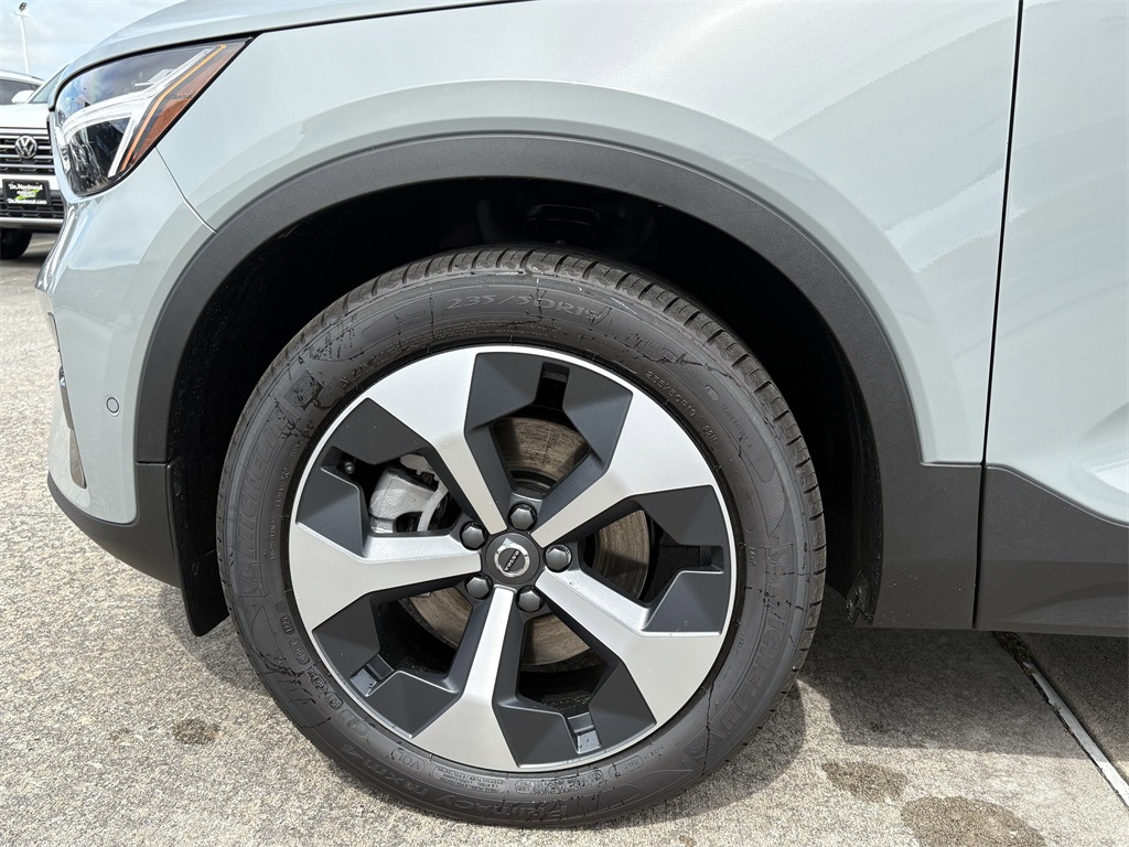 2026 Volvo XC40 B5 AWD Plus Gray at DeMontrond Automotive Group