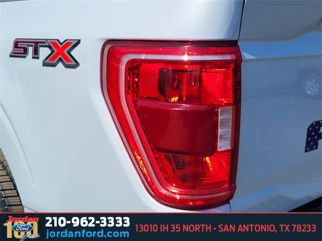 Used Car 2021 Ford F-150  Xl For Sale Under $25,000 In San Antonio, Texas