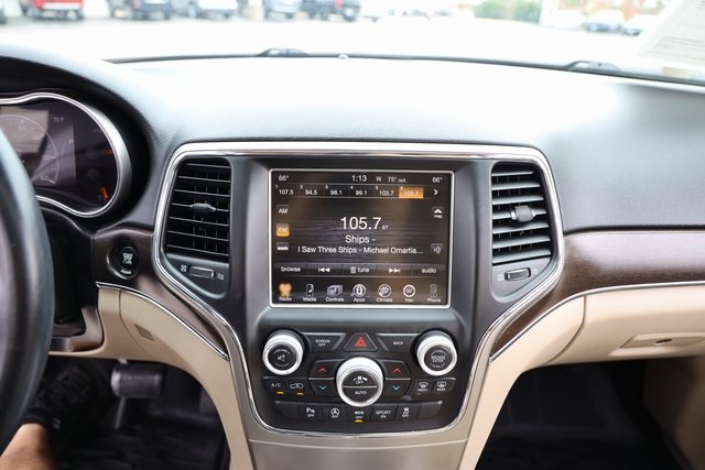 2016 Jeep Grand Cherokee Limited Gray at DeMontrond Gulf Freeway