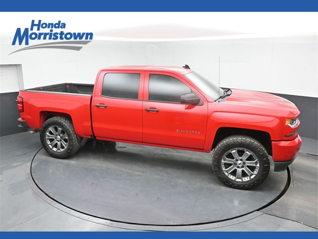 2018 Chevrolet Silverado 1500 Custom Crew Cab 4WD