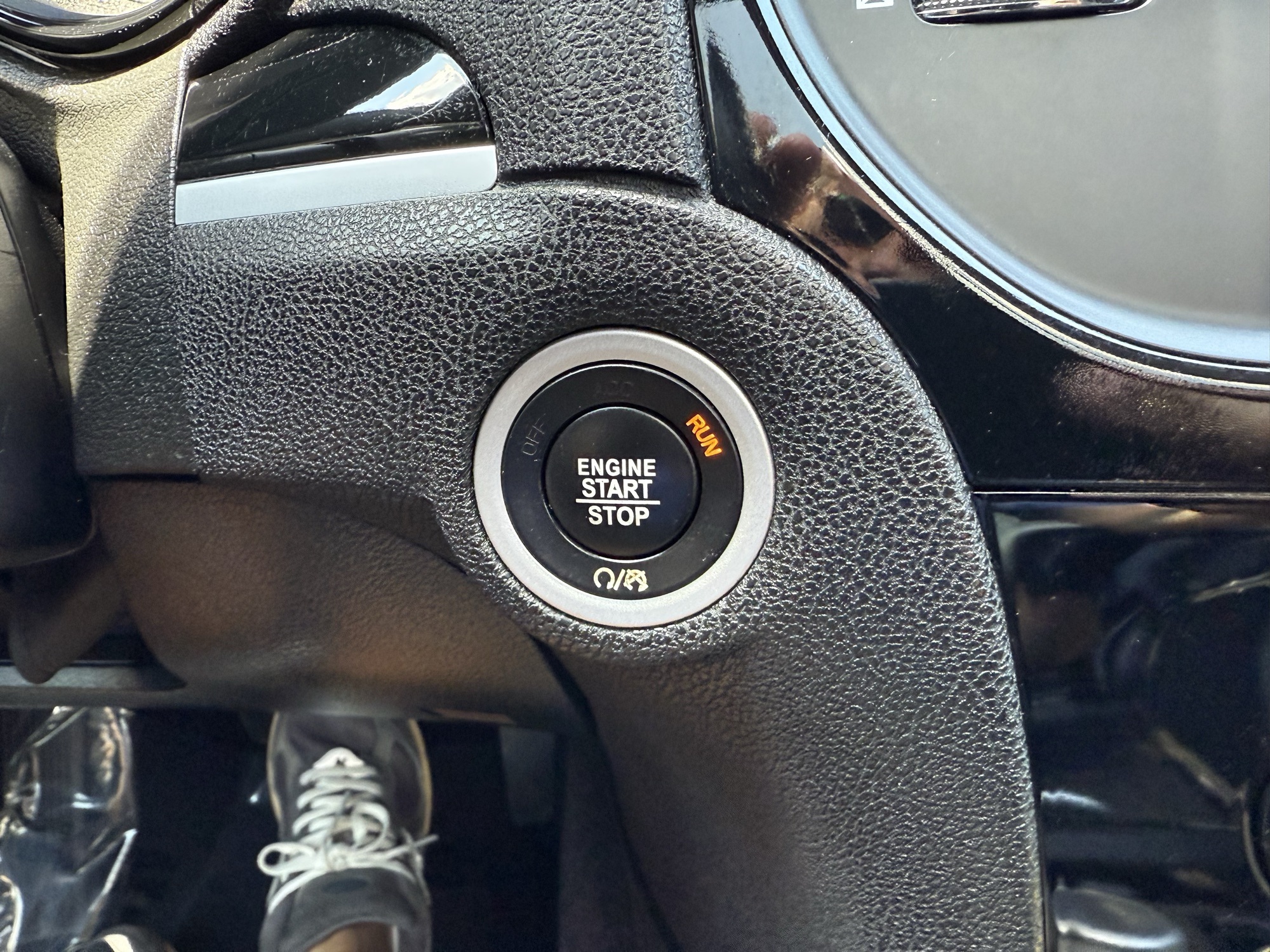 2019 Chrysler 300 S photo 40
