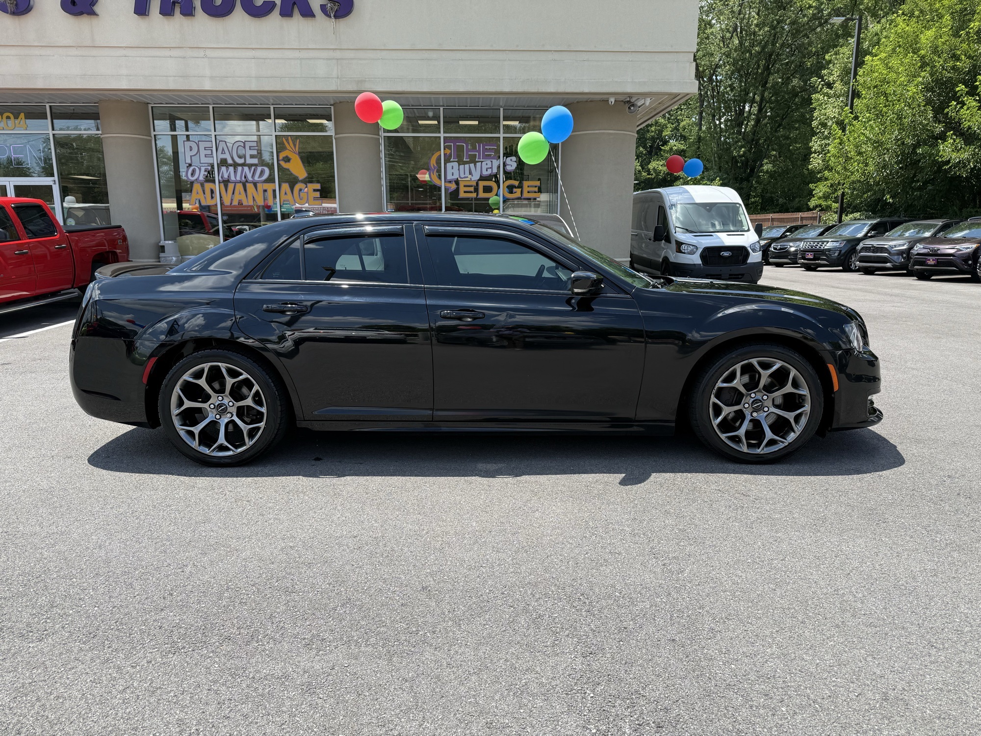 2019 Chrysler 300 S photo 27