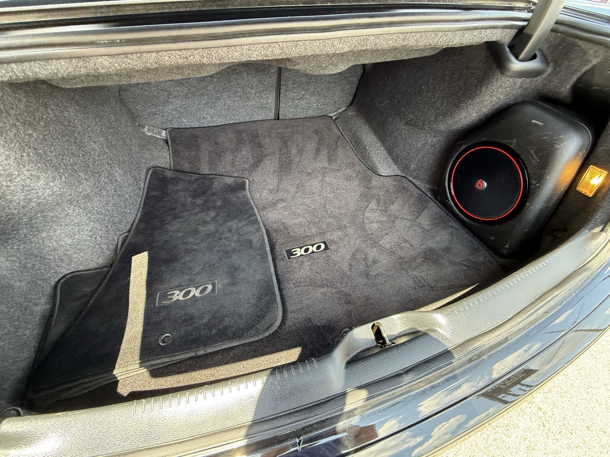 2019 Chrysler 300 S photo 29