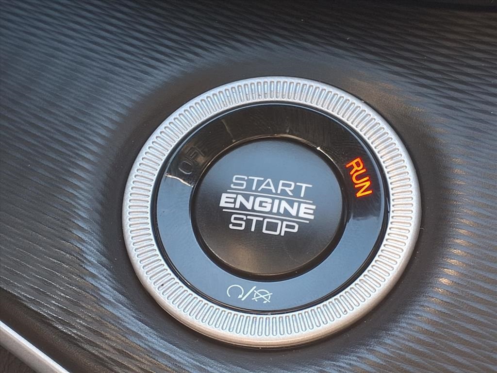 2025 Jeep Grand Cherokee L Laredo - 11