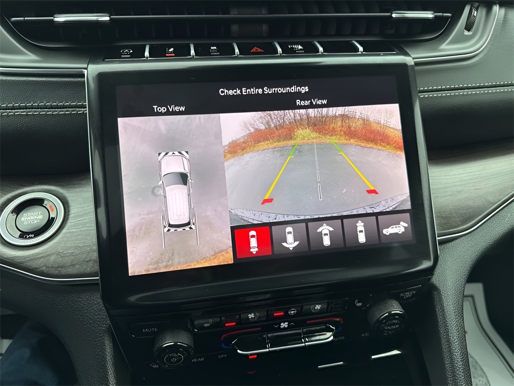 2025 Jeep Grand Cherokee