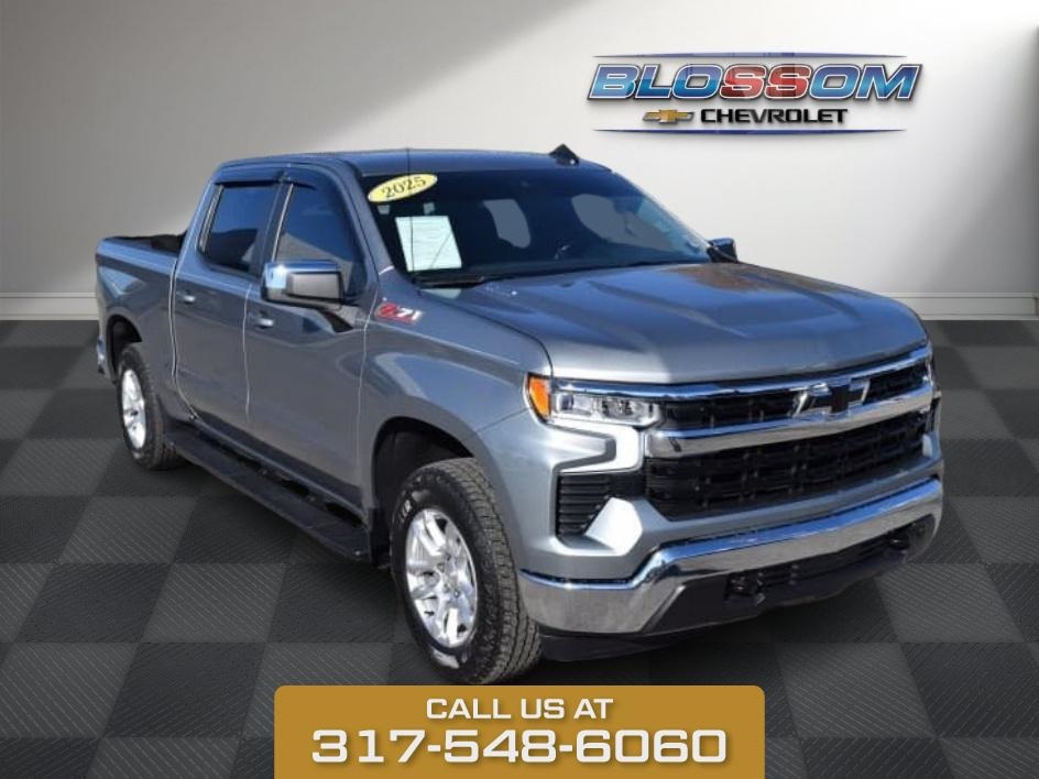 2025 Chevrolet Silverado 1500 LT Crew Cab 4WD