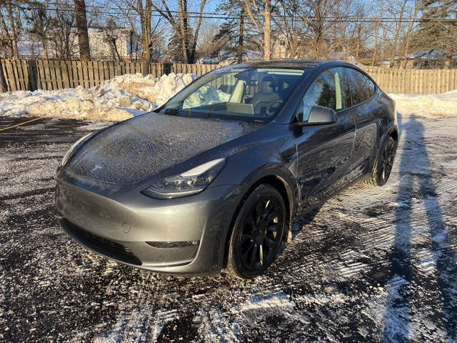 2023 Tesla Model Y Long Range AWD