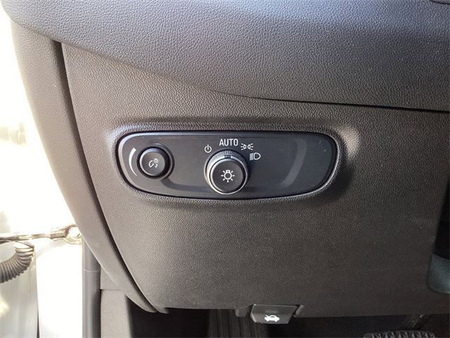 Used Car 2024 Chevrolet Equinox  Lt For Sale Under $25,000 In San Antonio, Texas