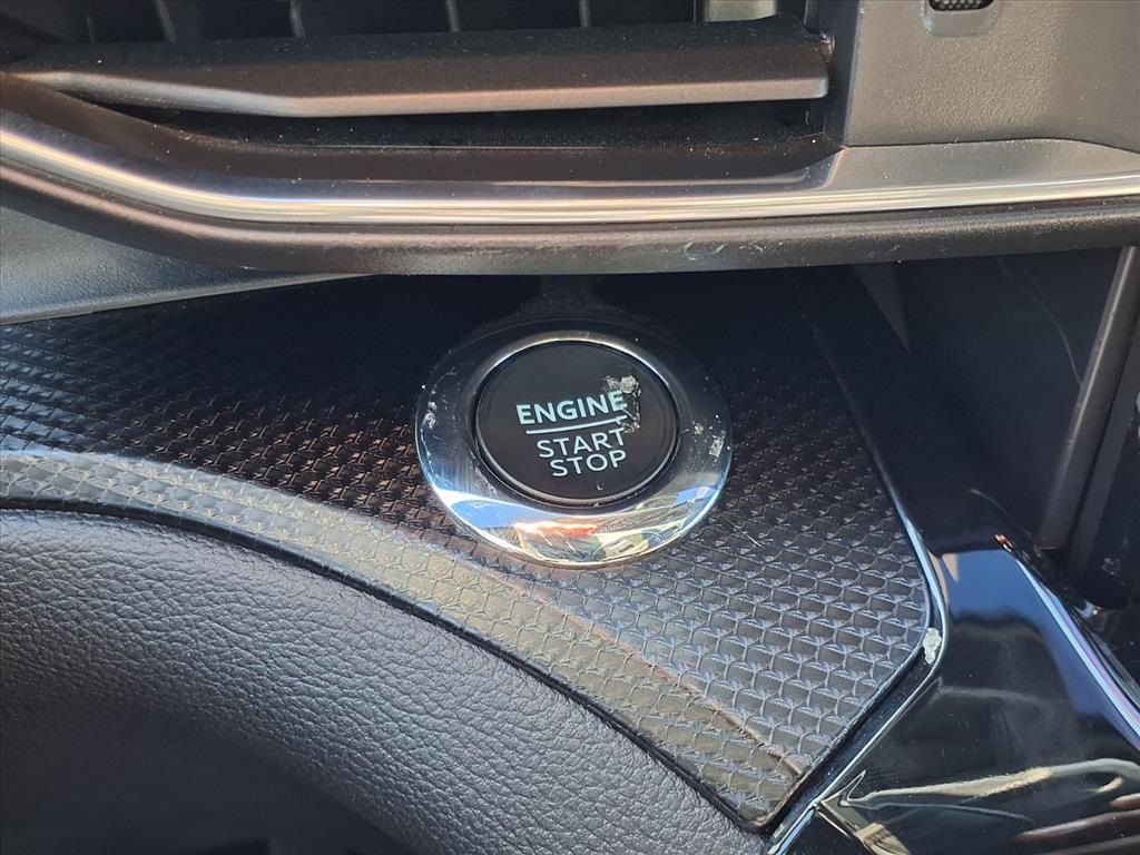 2023 Ford Explorer ST - 11