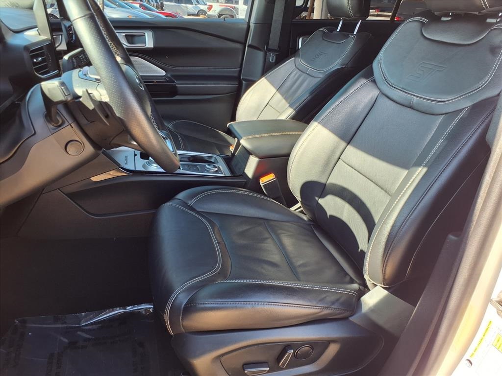 2023 Ford Explorer ST White at Community Honda