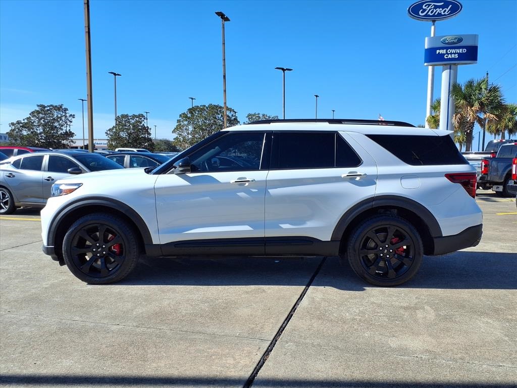 2023 Ford Explorer ST - 2