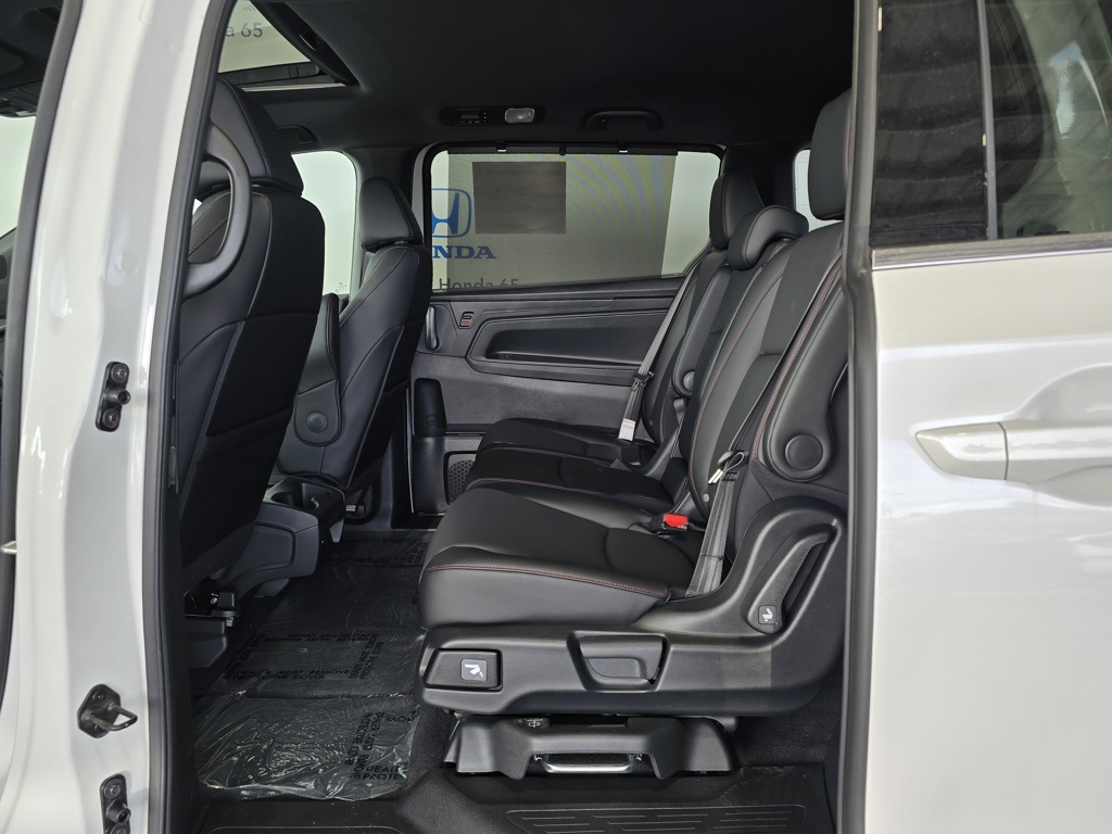Thumbnail: 2025 Honda Odyssey - 15