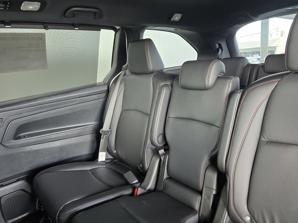 Thumbnail: 2025 Honda Odyssey - 19