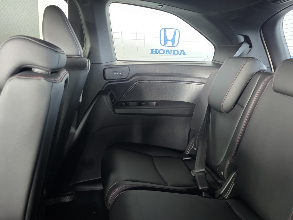 Thumbnail: 2025 Honda Odyssey - 24