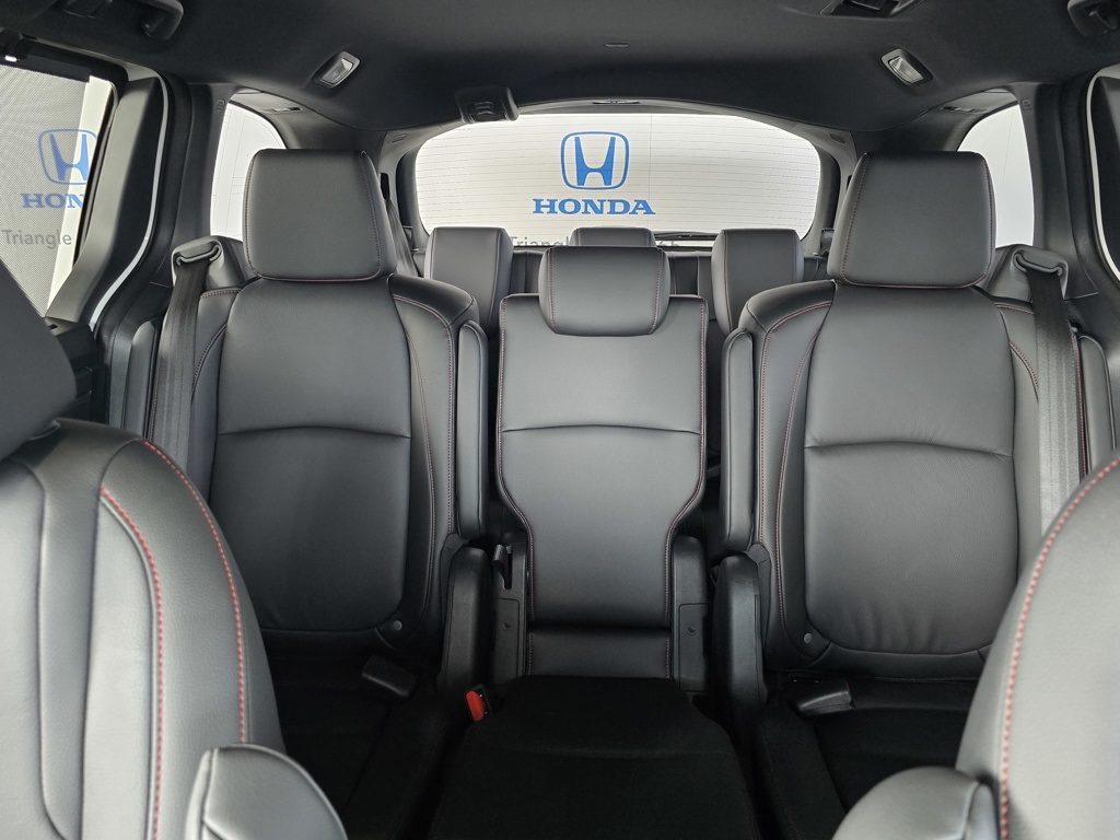 Thumbnail: 2025 Honda Odyssey - 27