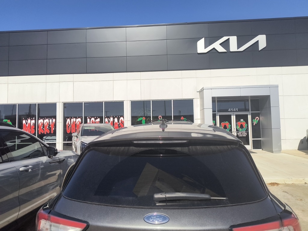 2020 Ford Escape SE - 2