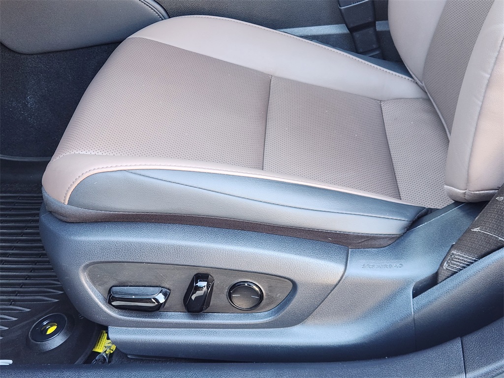 2024 Lexus ES  Silver at Westside Lexus