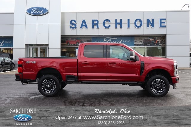 2026 Ford F-350 Super Duty Platinum Crew Cab 4WD