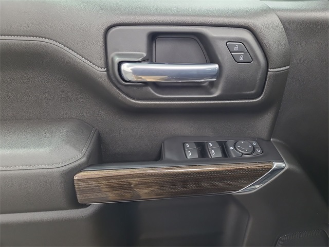 2021 – Chevrolet – Silverado 1500