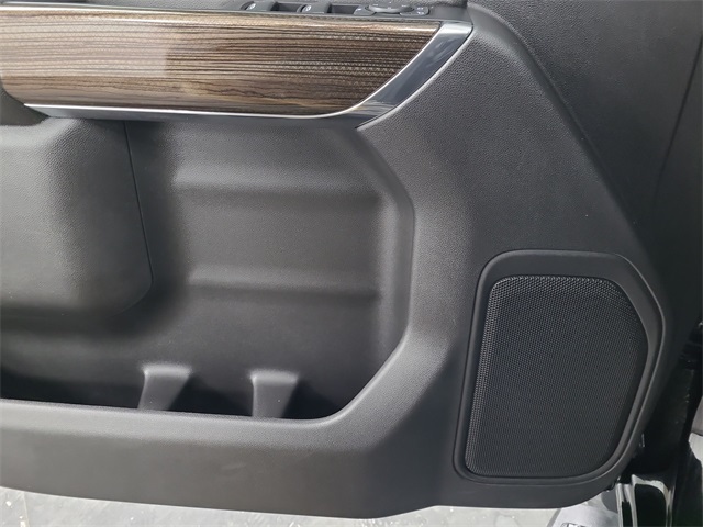 2021 – Chevrolet – Silverado 1500