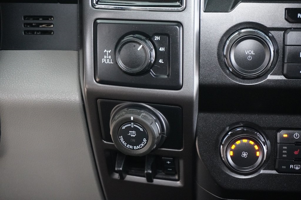 Used Car 2019 Ford F-150  Xlt For Sale Under $30,000 In Weatherford, Texas
